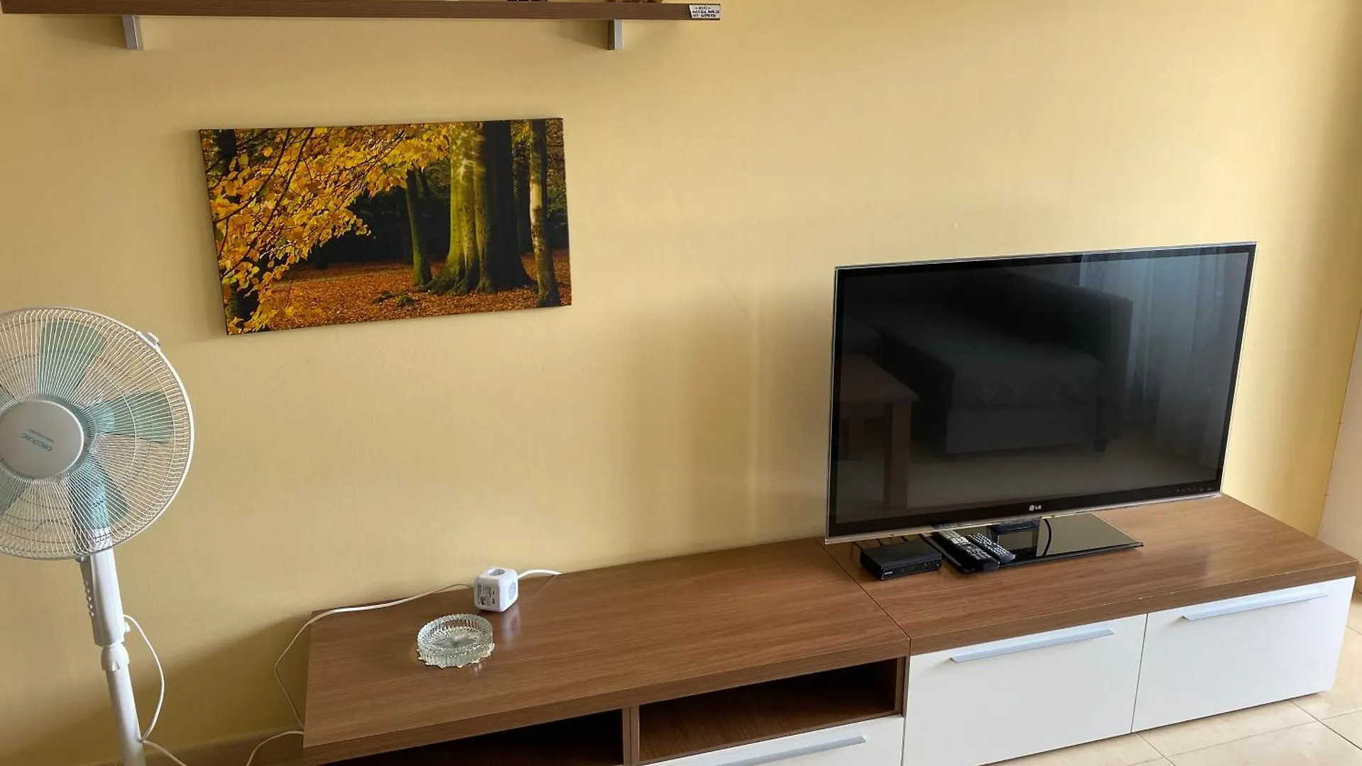Apartment Fenals Beach location